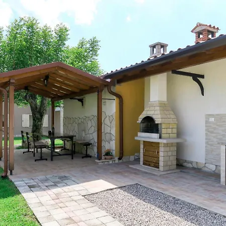 Verbanac By Interhome Dom wakacyjny