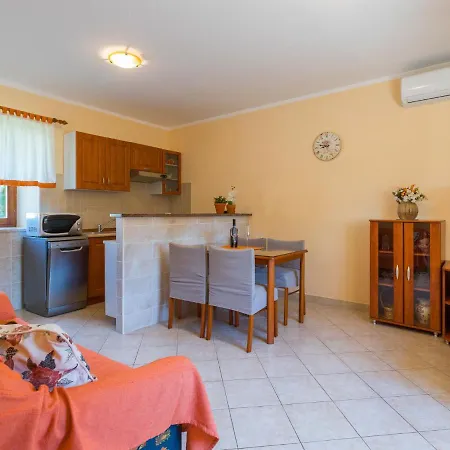 Verbanac - Lbn351 By Interhome Labin (Istria)